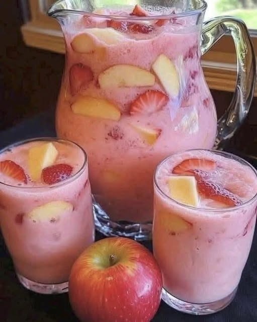 Creamy Strawberry Apple Punch That Feels Like Summer in a Glass