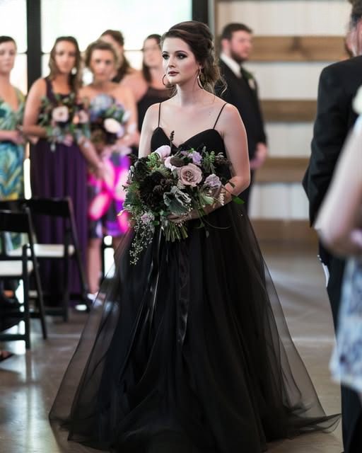 MY DAUGHTER’S WEDDING DRESS ARRIVED COMPLETELY BLACK — BUT THAT WASN’T THE REAL DISASTER