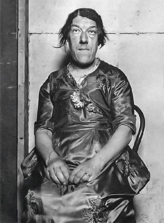 Look closely at this picture. When I saw it, it gave me chills…