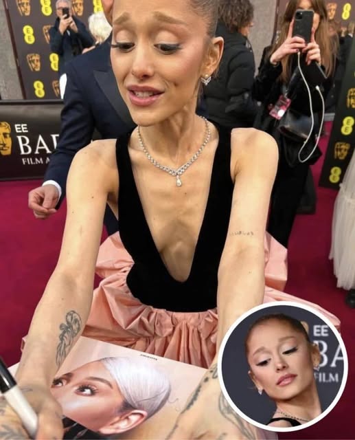 Photo Of Ariana Grande Turns Heads After Fans All Notice The Same Thing