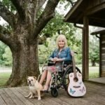 Dolly Parton: A Lifetime of Giving and Her Moment of Vulnerability