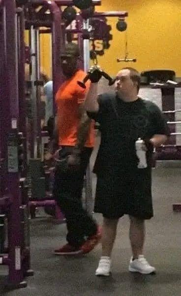 The Man in the Orange Shirt: A Heartfelt Story of Compassion at the Gym