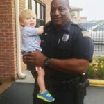 The True Meaning of Service: Officer Walker’s Moment of Compassion That Restored Faith in Humanity”